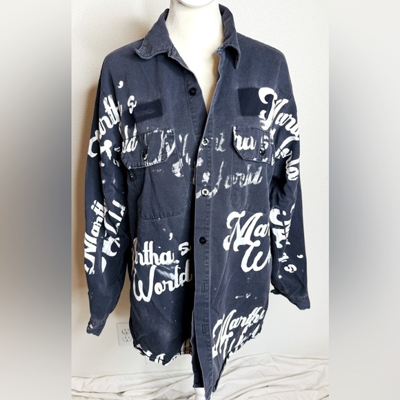 Unisex Martha’s World Black & White Graphic Jacket | Medium - Picture 3 of 8